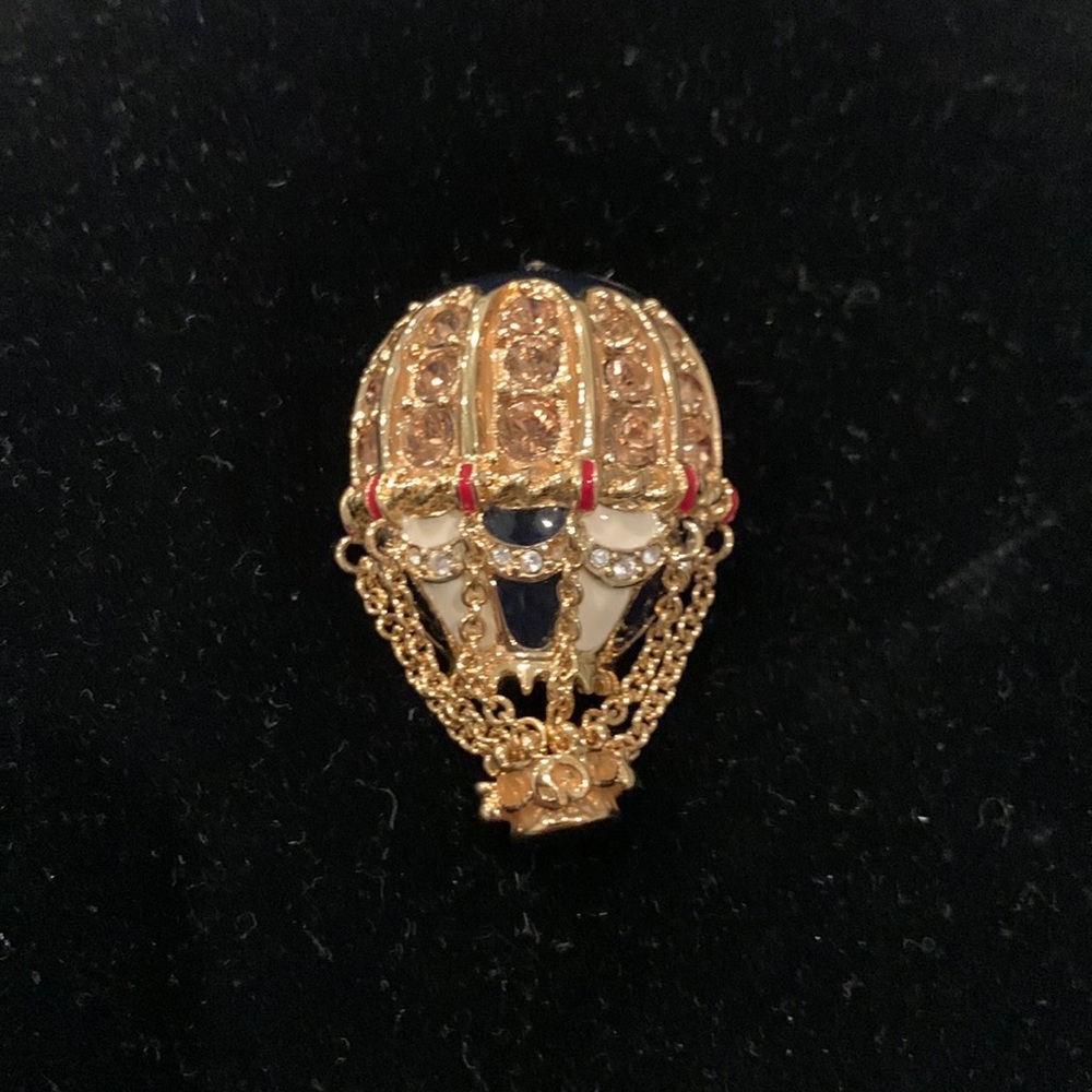St. John balloon brooch